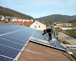 Selbstreinigende Solaranlage in Bayern